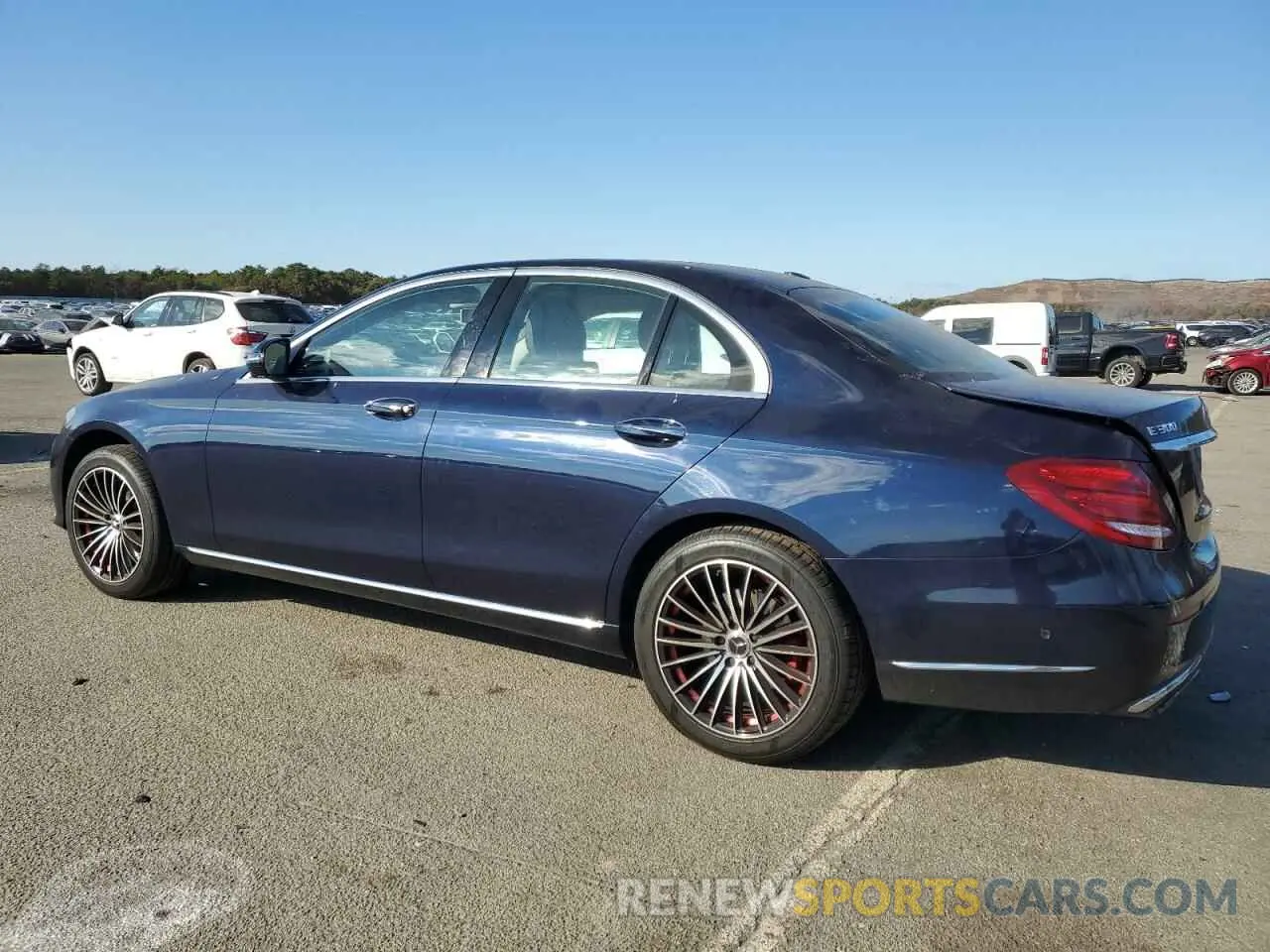 2 fotografías del automóvil dañado WDDZF4KB1KA514616 MERCEDES-BENZ E-CLASS 2019