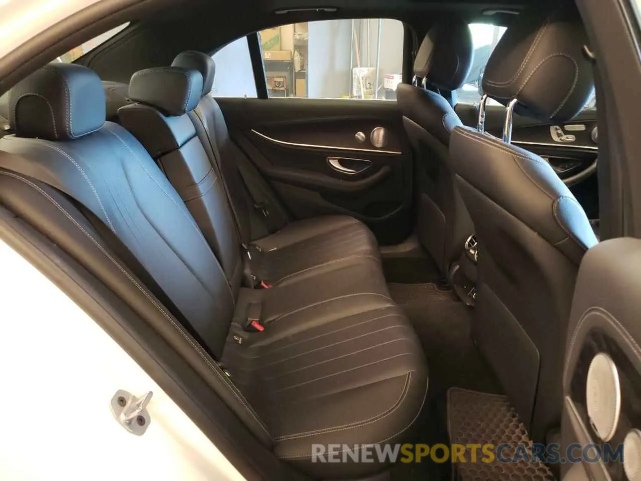 6 fotografías del automóvil dañado WDDZF4KB6KA544663 MERCEDES-BENZ E-CLASS 2019