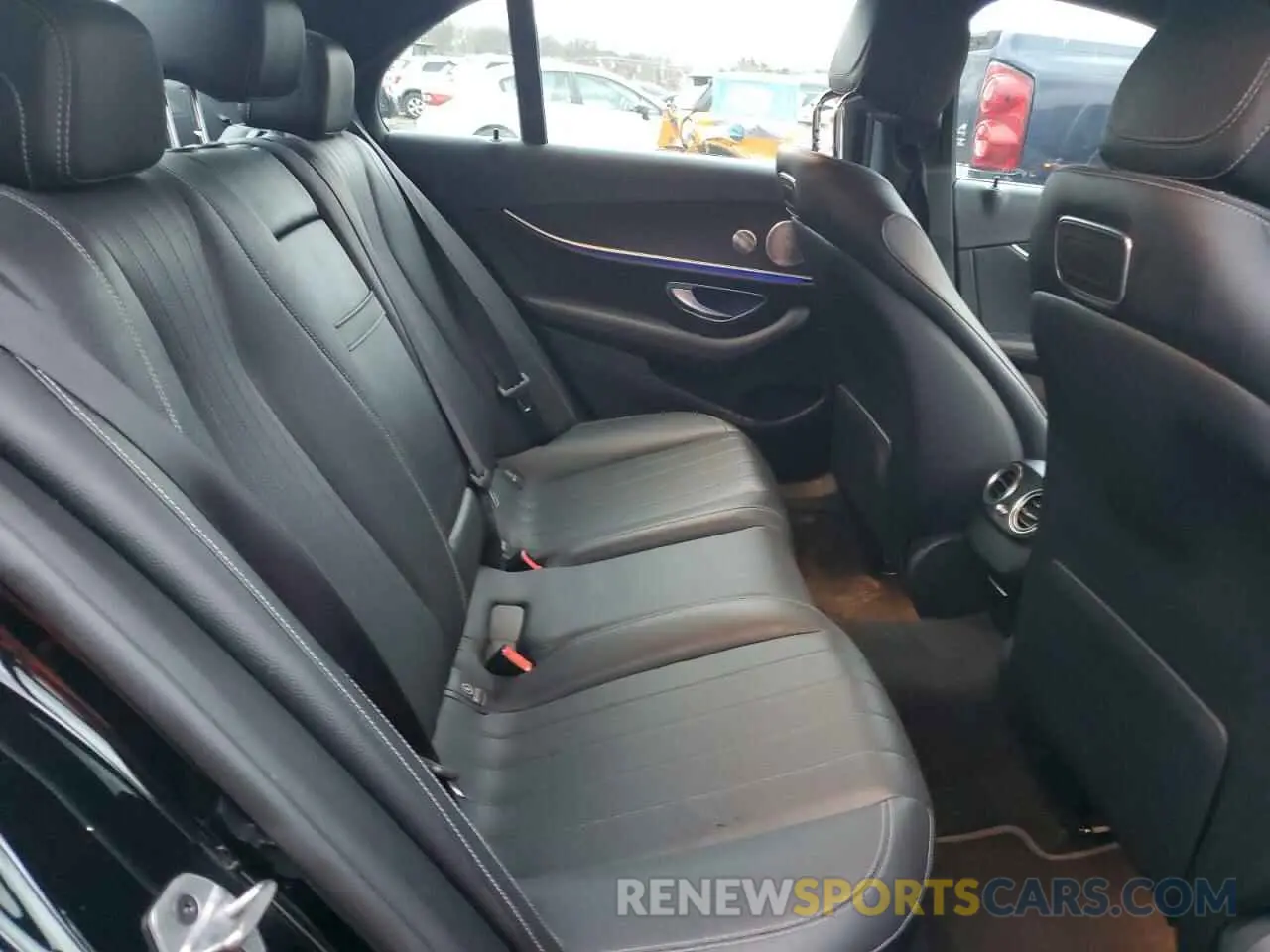 10 fotografías del automóvil dañado WDDZF4KB6KA655083 MERCEDES-BENZ E-CLASS 2019
