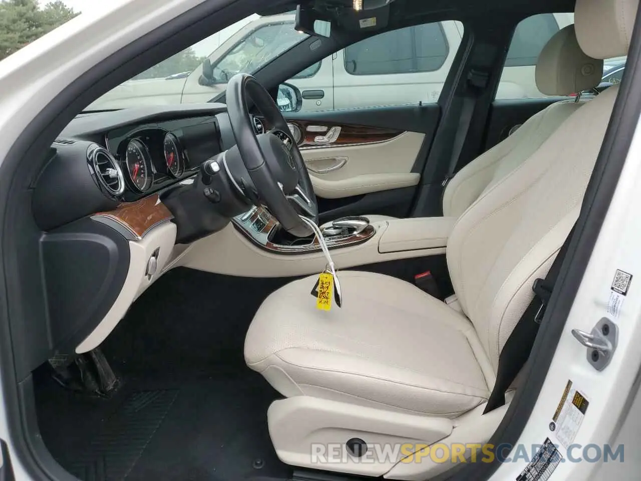 7 fotografías del automóvil dañado WDDZF4KB9KA520910 MERCEDES-BENZ E-CLASS 2019