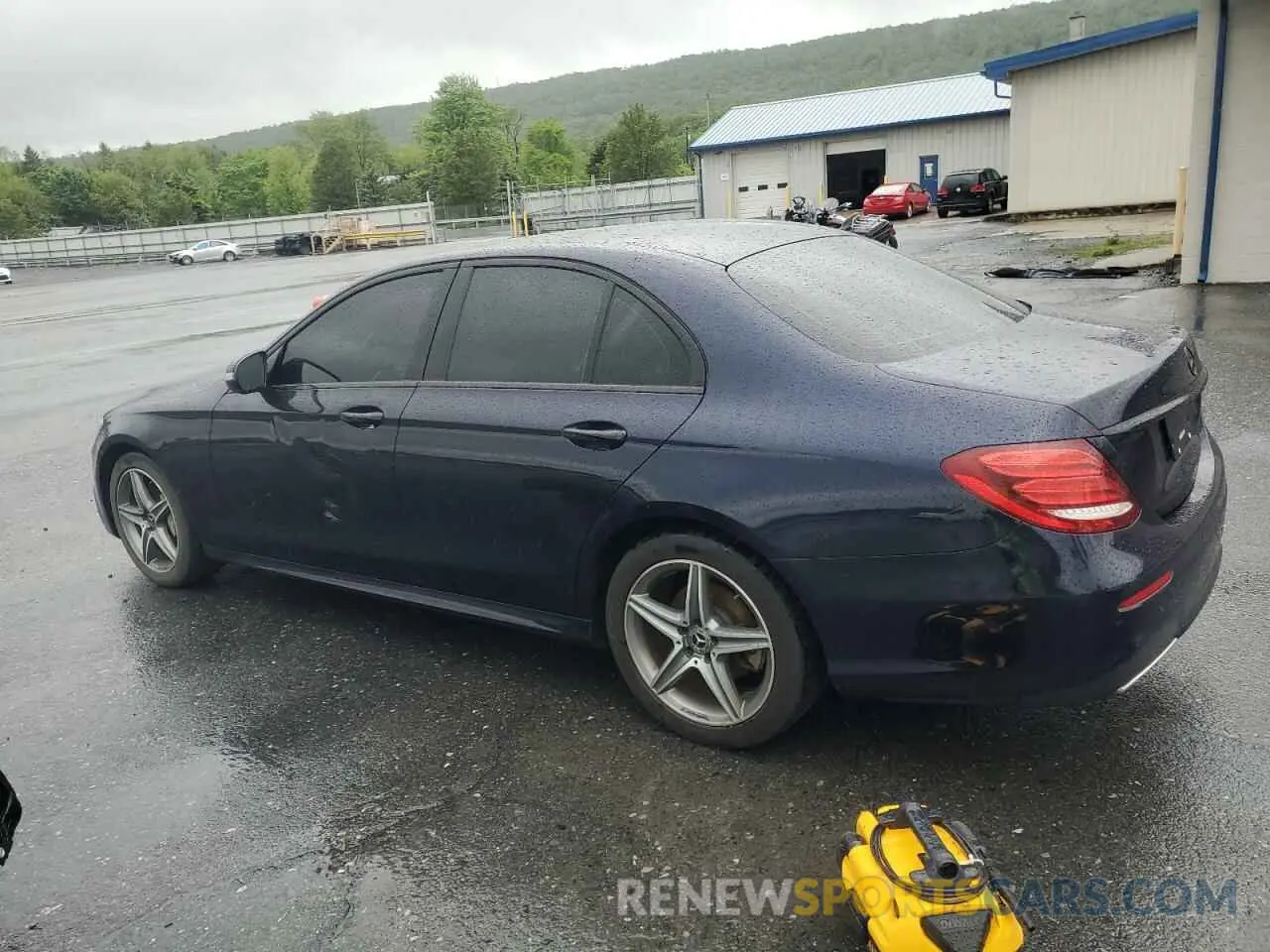 2 fotografías del automóvil dañado WDDZF4KBXKA595325 MERCEDES-BENZ E-CLASS 2019