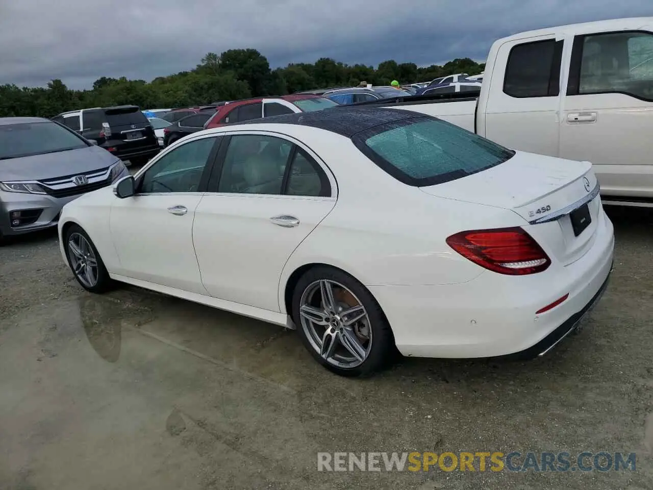 2 fotografías del automóvil dañado WDDZF6JB3KA571252 MERCEDES-BENZ E-CLASS 2019
