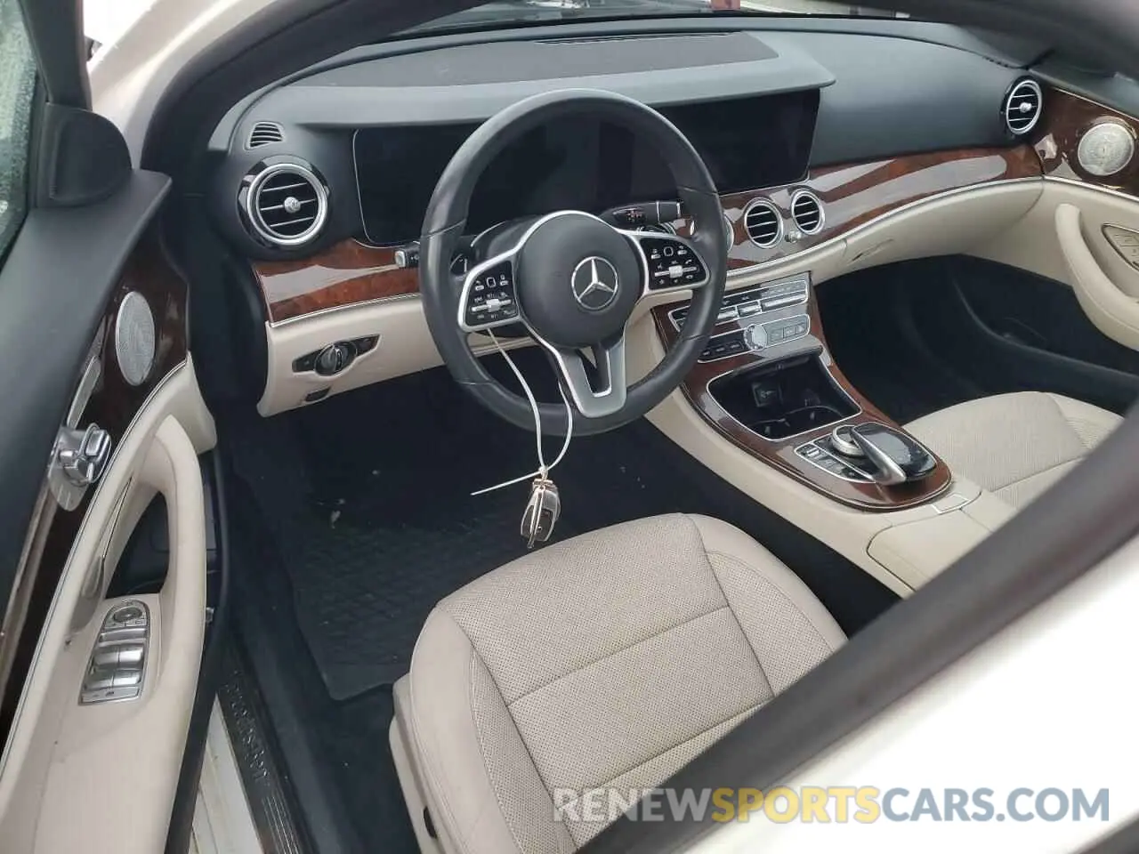 8 fotografías del automóvil dañado WDDZF6JB3KA571252 MERCEDES-BENZ E-CLASS 2019