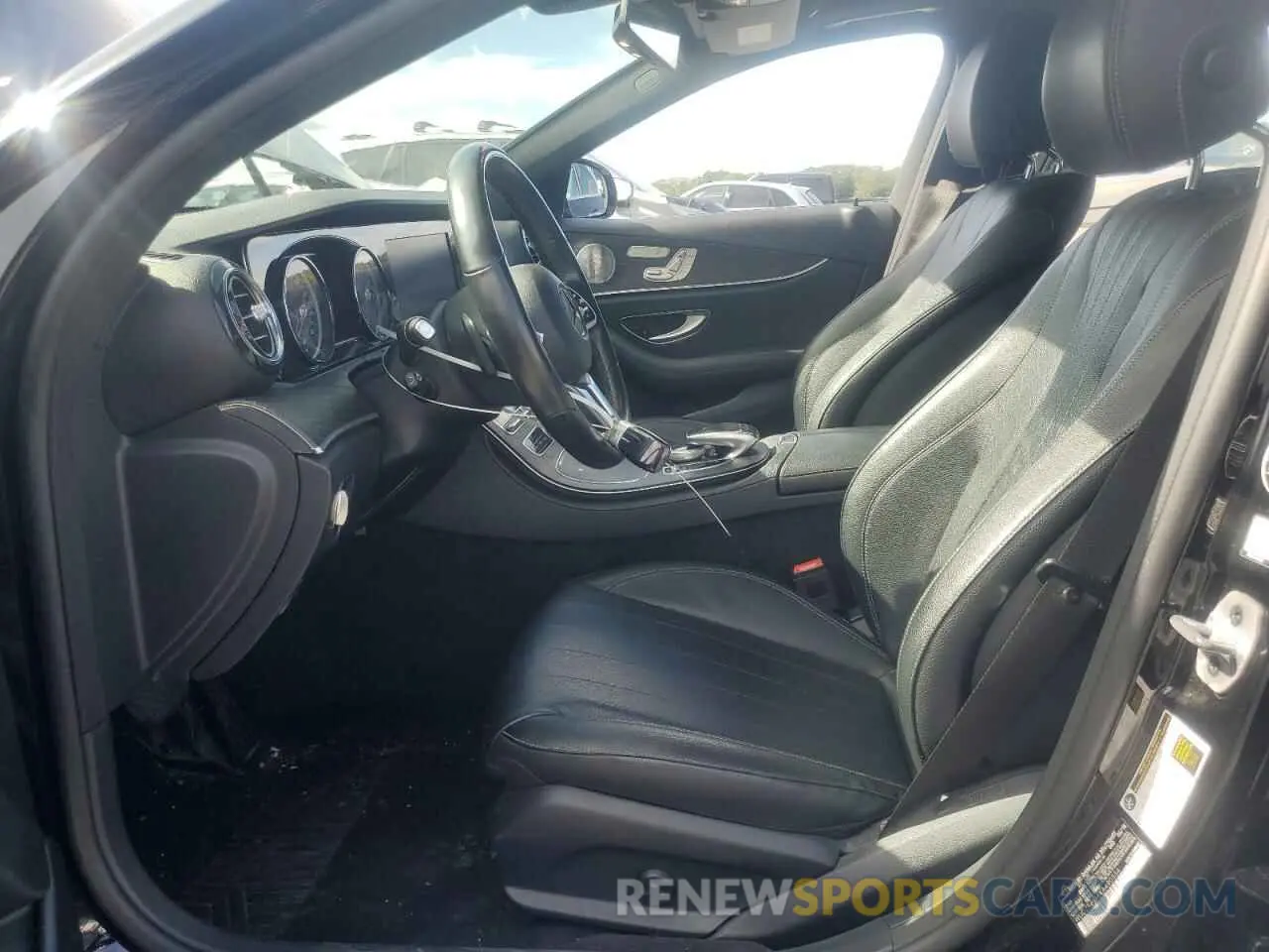 7 fotografías del automóvil dañado WDDZF6JB8KA490554 MERCEDES-BENZ E-CLASS 2019