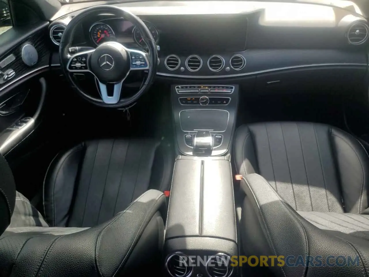 8 fotografías del automóvil dañado WDDZF6JB8KA490554 MERCEDES-BENZ E-CLASS 2019