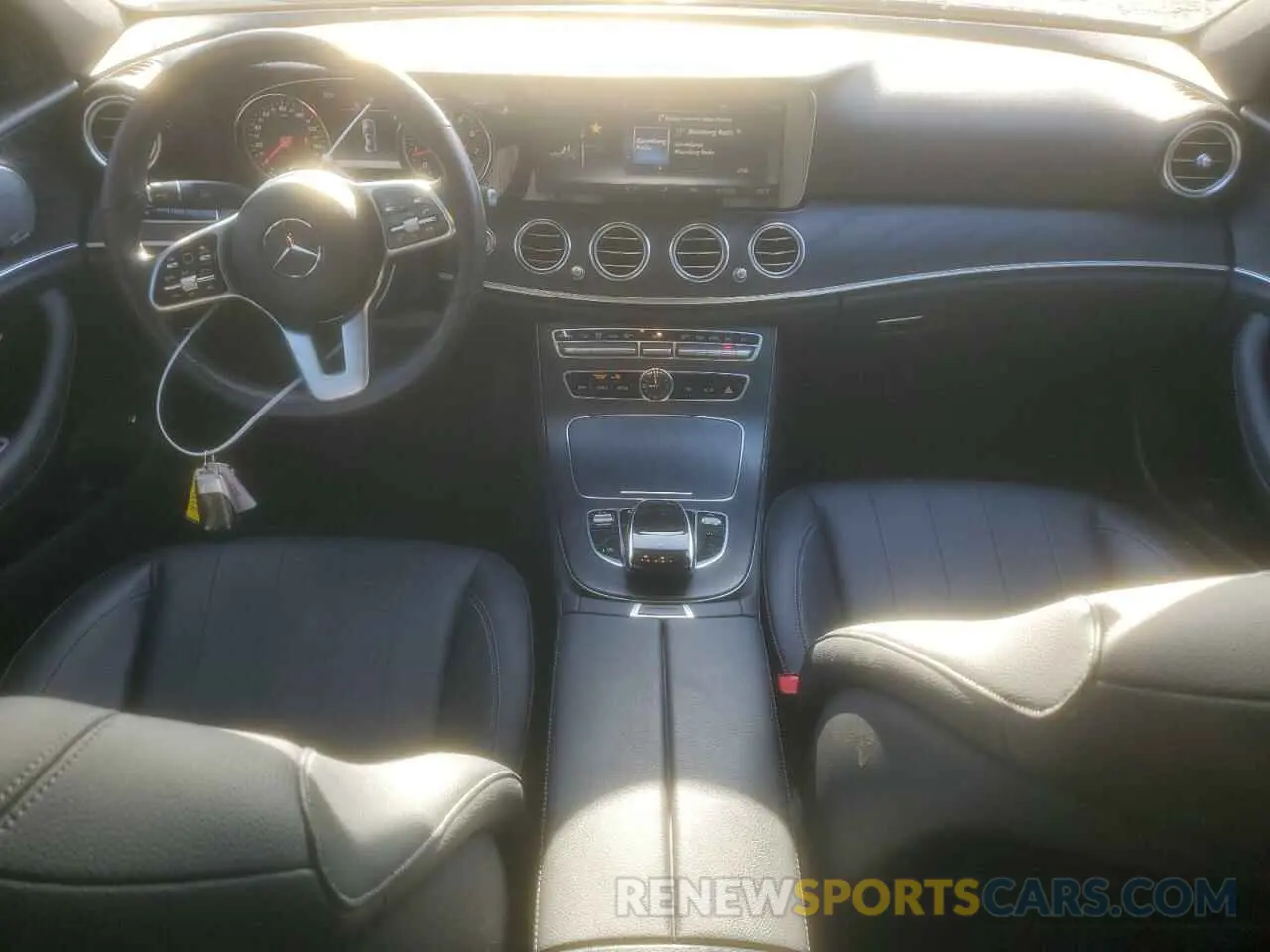 8 fotografías del automóvil dañado WDDZF6JBXKA562502 MERCEDES-BENZ E-CLASS 2019