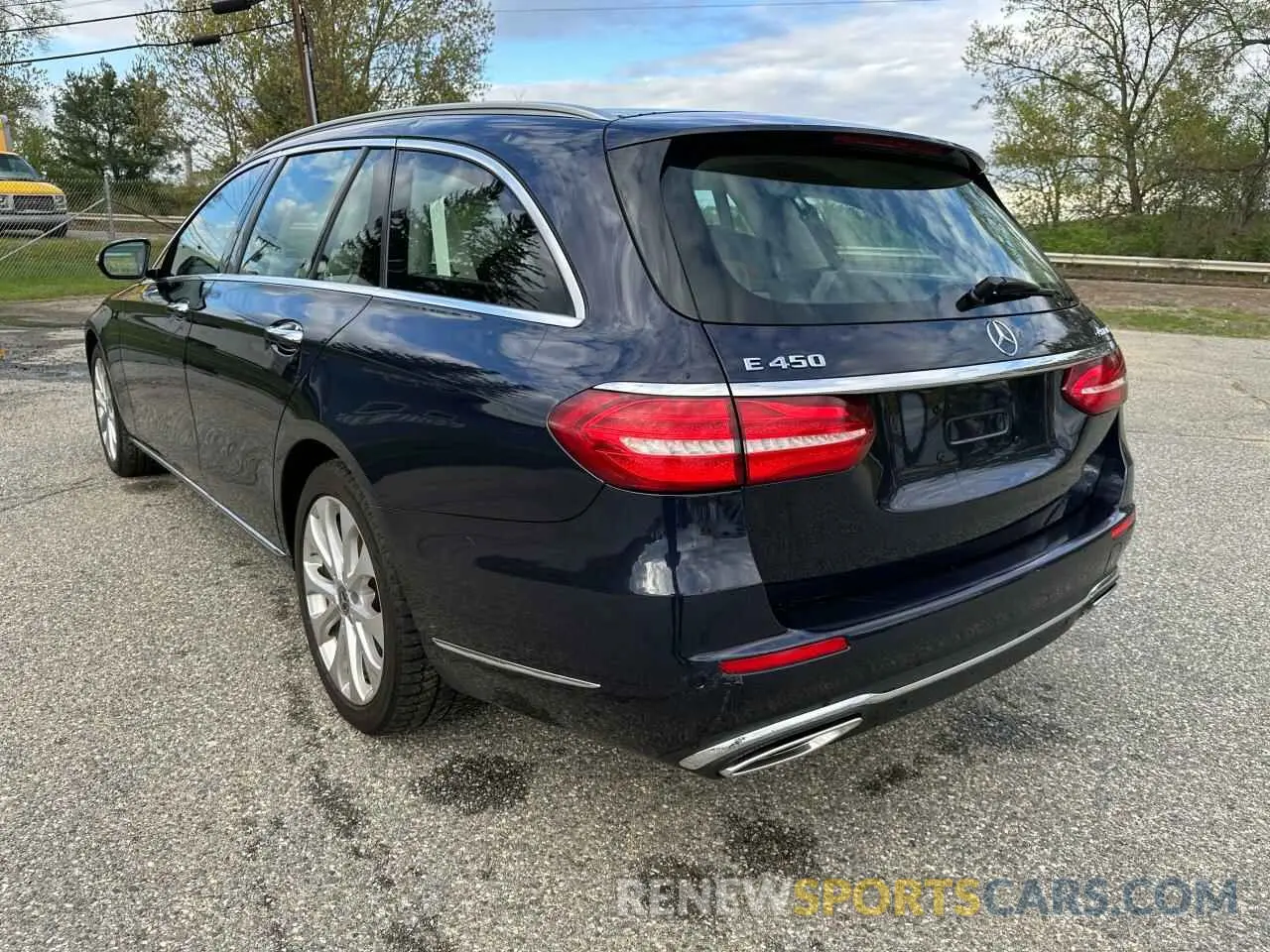 3 fotografías del automóvil dañado WDDZH6JB9KA591631 MERCEDES-BENZ E-CLASS 2019