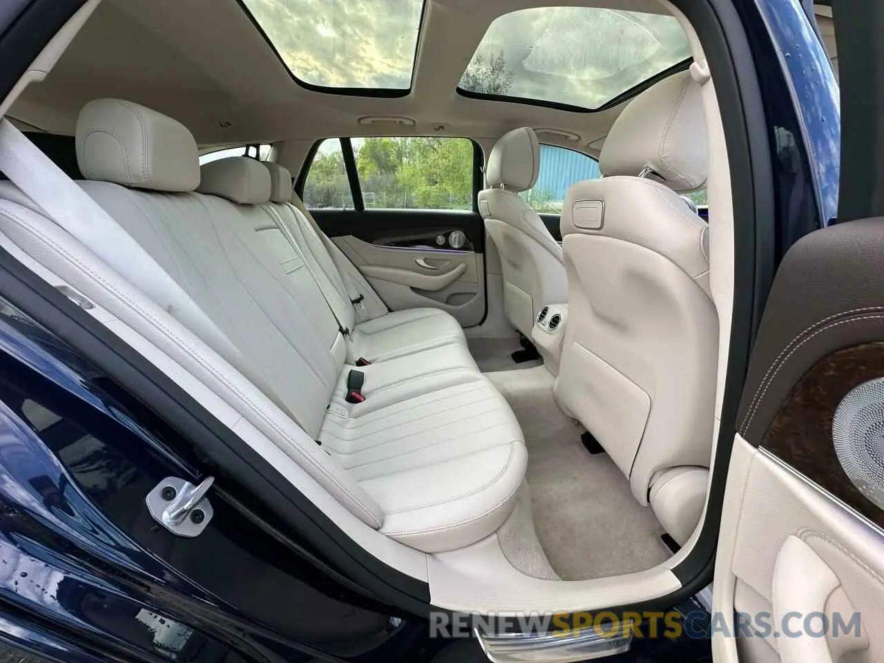 6 fotografías del automóvil dañado WDDZH6JB9KA591631 MERCEDES-BENZ E-CLASS 2019