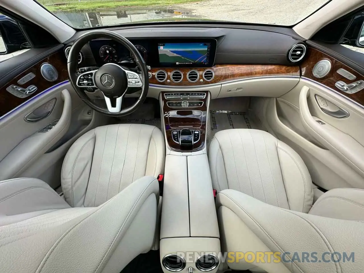 9 fotografías del automóvil dañado WDDZH6JB9KA591631 MERCEDES-BENZ E-CLASS 2019