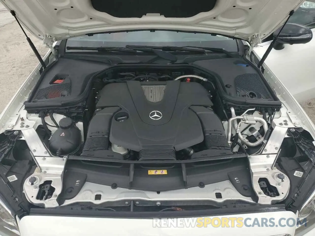 11 fotografías del automóvil dañado W1K1K6HB3LF146424 MERCEDES-BENZ E-CLASS 2020