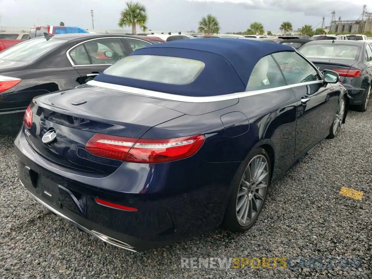 4 fotografías del automóvil dañado W1K1K6HB8LF148511 MERCEDES-BENZ E-CLASS 2020