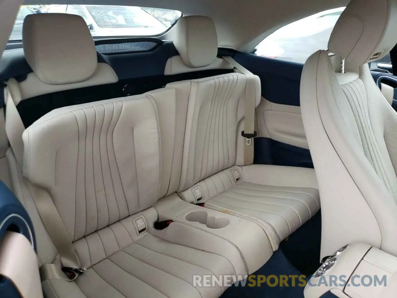 6 fotografías del automóvil dañado W1K1K6HB8LF148511 MERCEDES-BENZ E-CLASS 2020