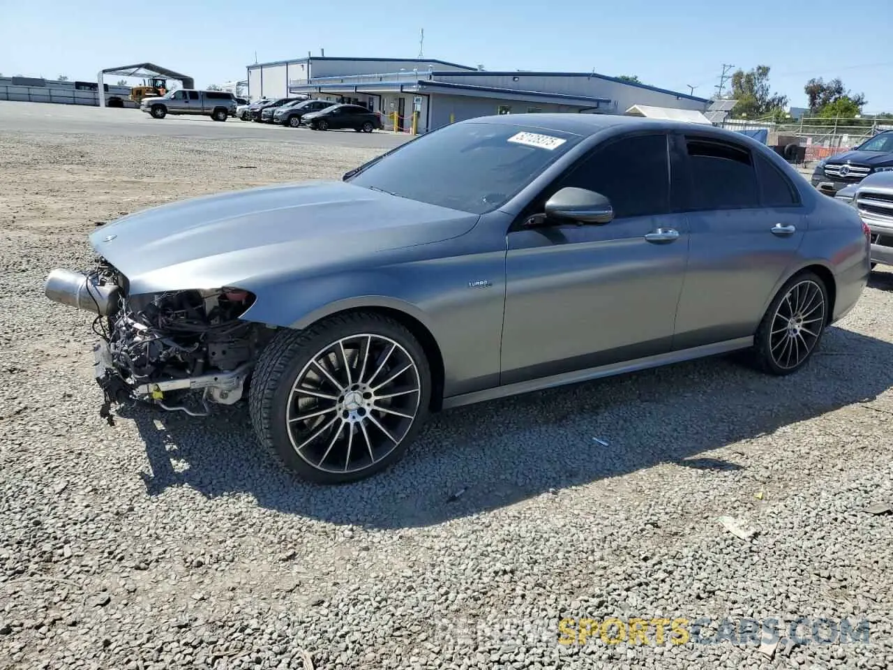 1 fotografías del automóvil dañado W1KZF6BB8LA802081 MERCEDES-BENZ E-CLASS 2020