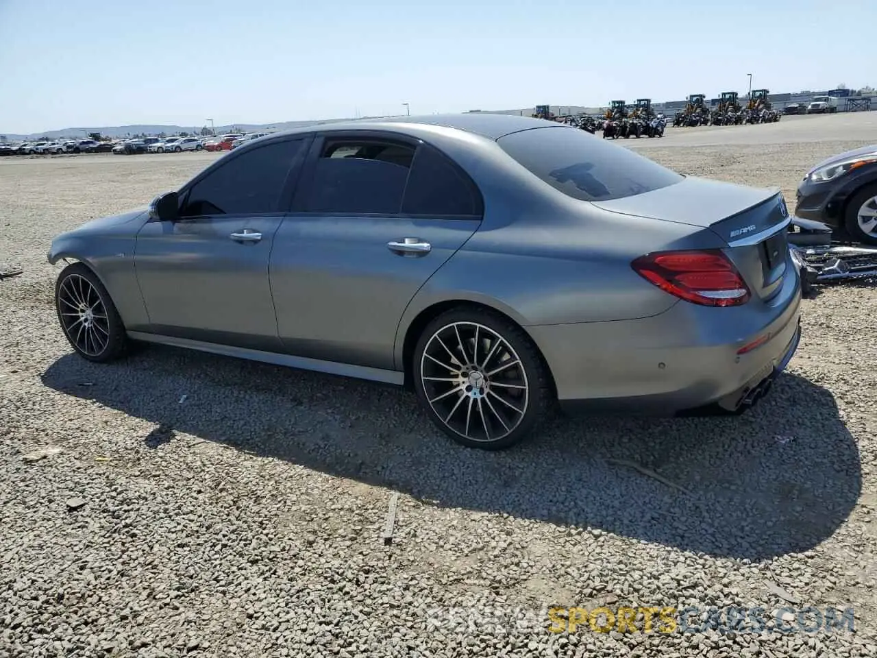 2 fotografías del automóvil dañado W1KZF6BB8LA802081 MERCEDES-BENZ E-CLASS 2020
