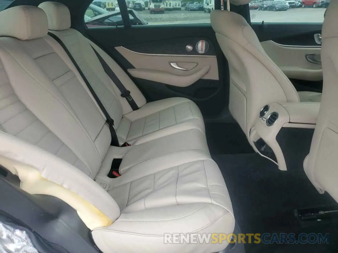 10 fotografías del automóvil dañado W1KZF6JB5LA842314 MERCEDES-BENZ E-CLASS 2020