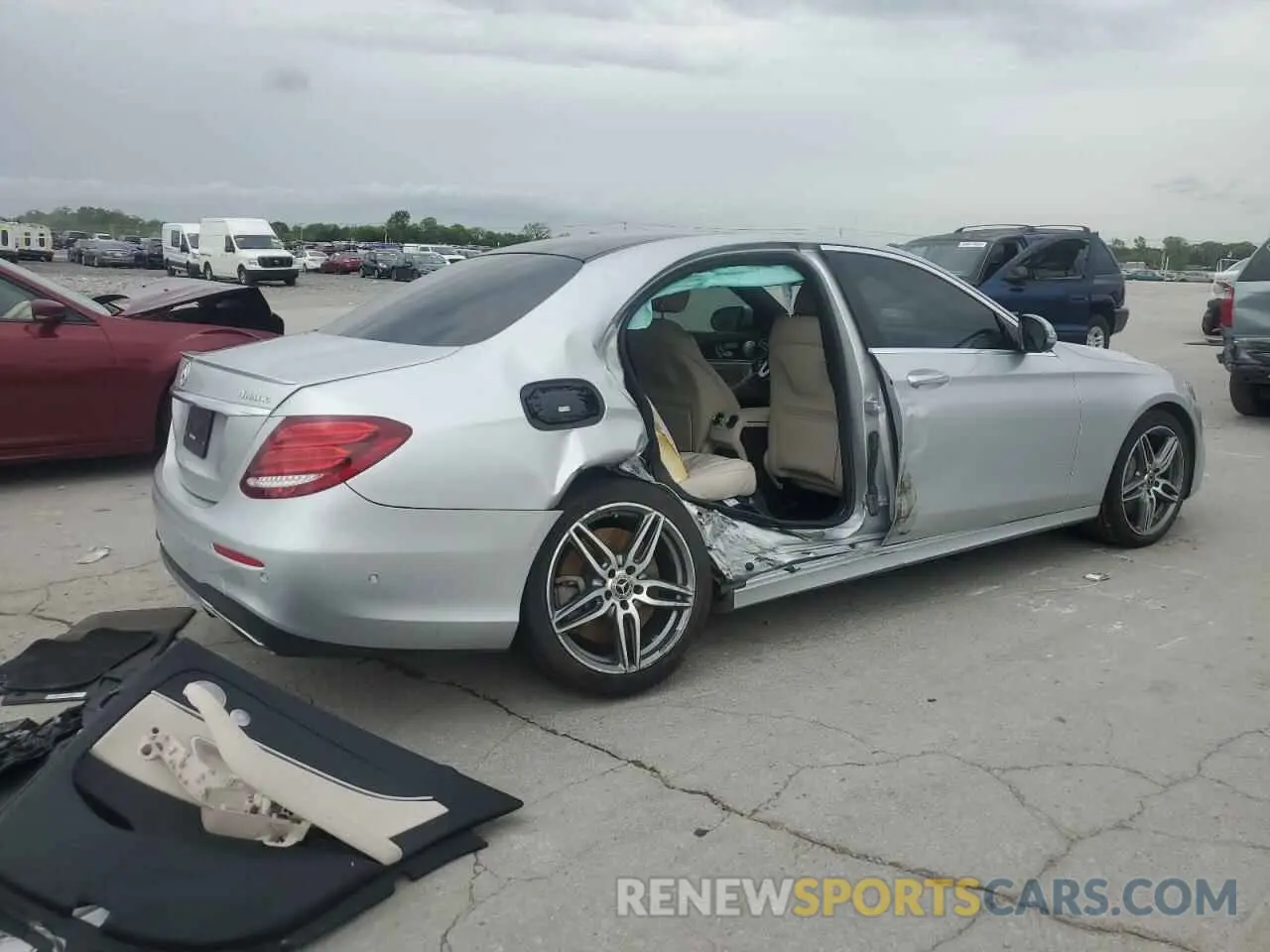 3 fotografías del automóvil dañado W1KZF6JB5LA842314 MERCEDES-BENZ E-CLASS 2020