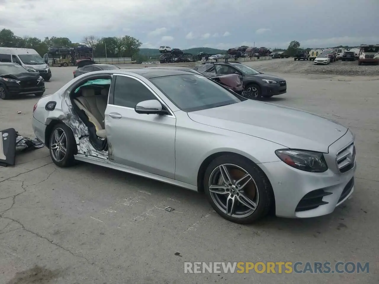 4 fotografías del automóvil dañado W1KZF6JB5LA842314 MERCEDES-BENZ E-CLASS 2020