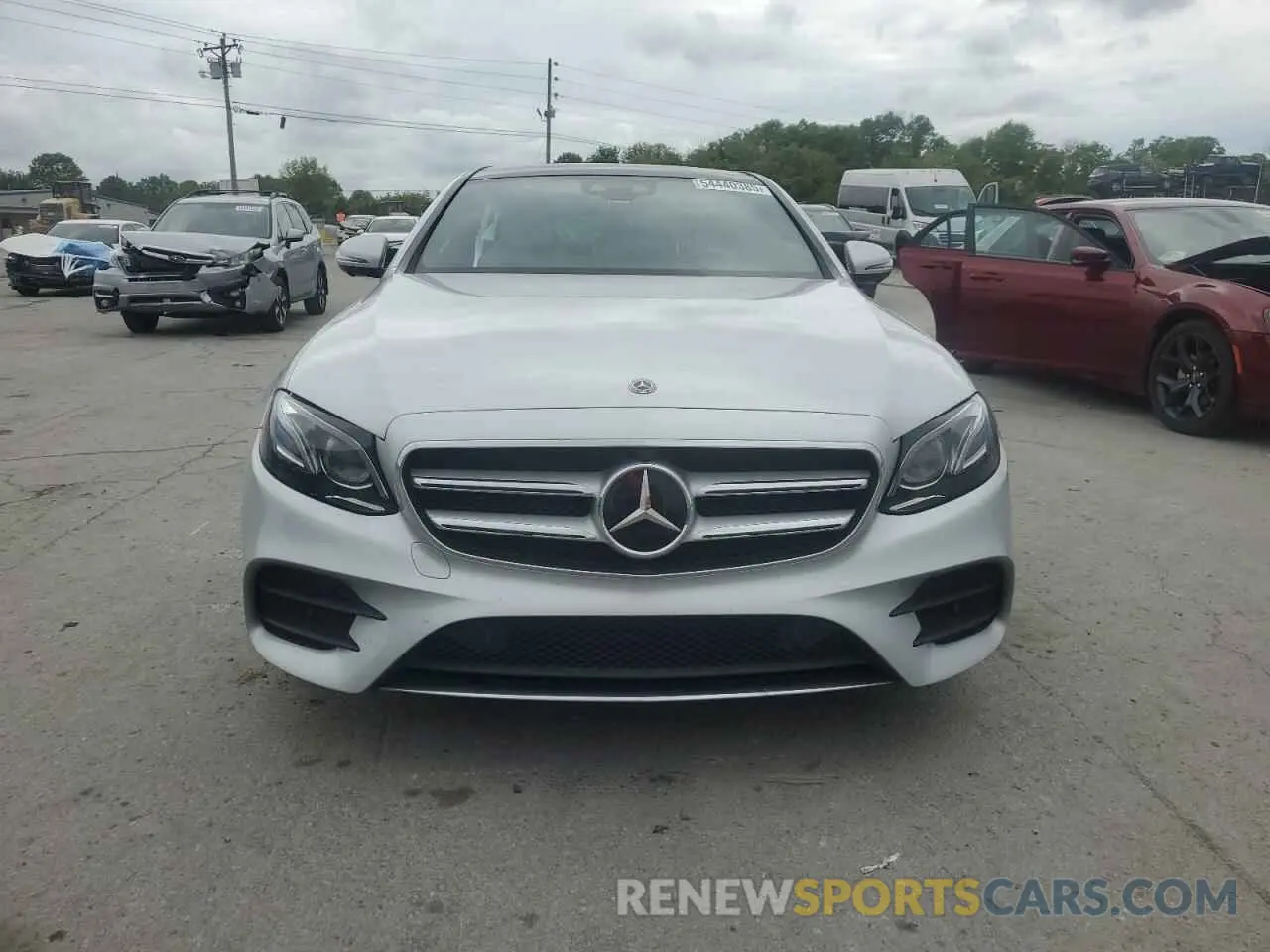 5 fotografías del automóvil dañado W1KZF6JB5LA842314 MERCEDES-BENZ E-CLASS 2020