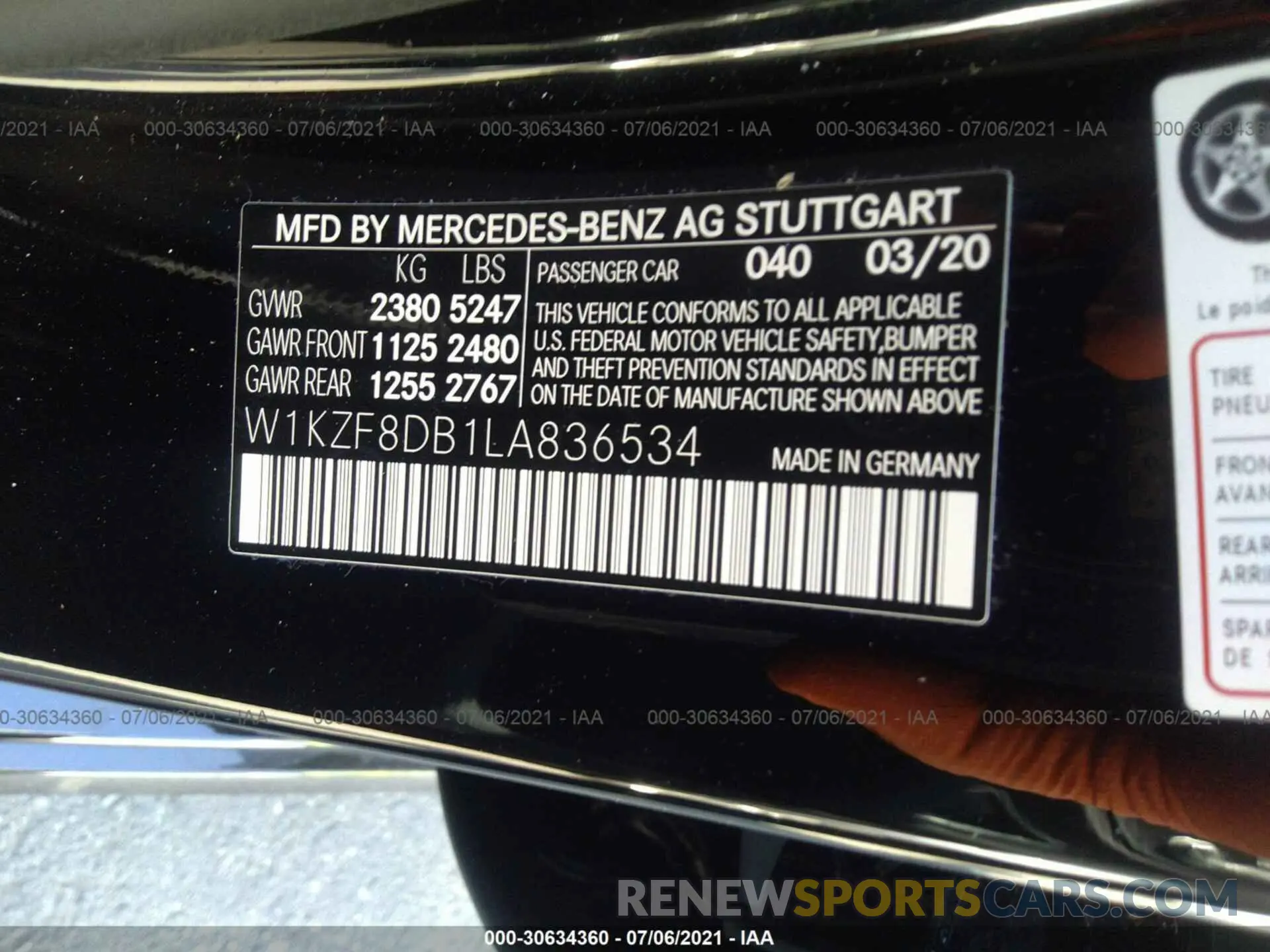 9 fotografías del automóvil dañado W1KZF8DB1LA836534 MERCEDES-BENZ E-CLASS 2020