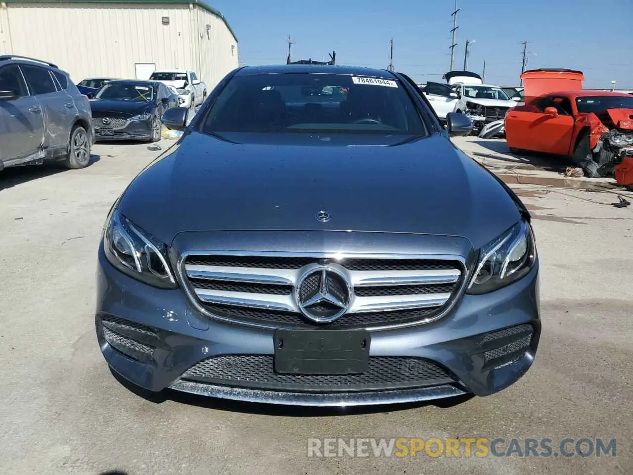 5 fotografías del automóvil dañado W1KZF8DB5LA760042 MERCEDES-BENZ E-CLASS 2020