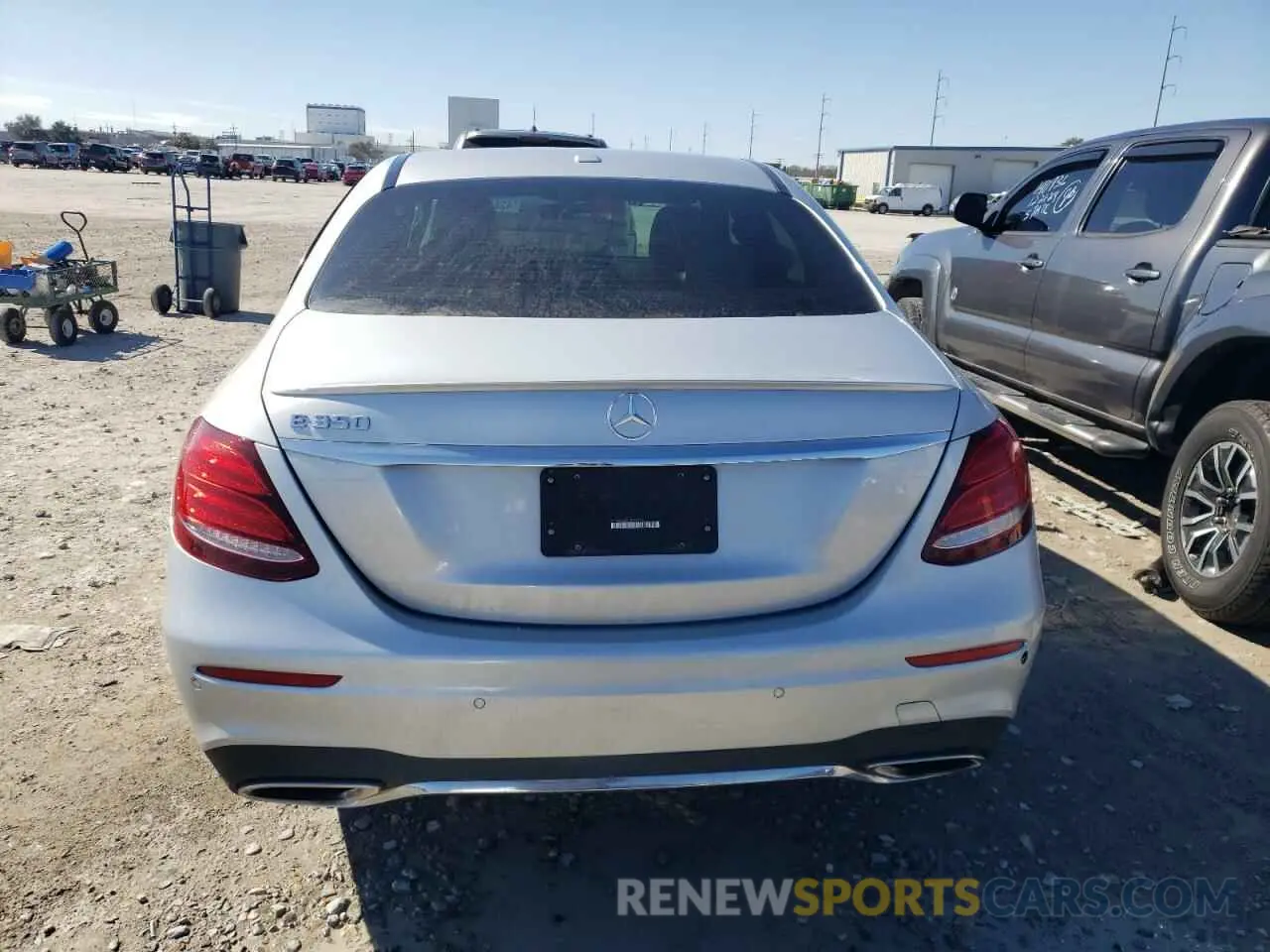 6 fotografías del automóvil dañado W1KZF8DB5LA766214 MERCEDES-BENZ E-CLASS 2020