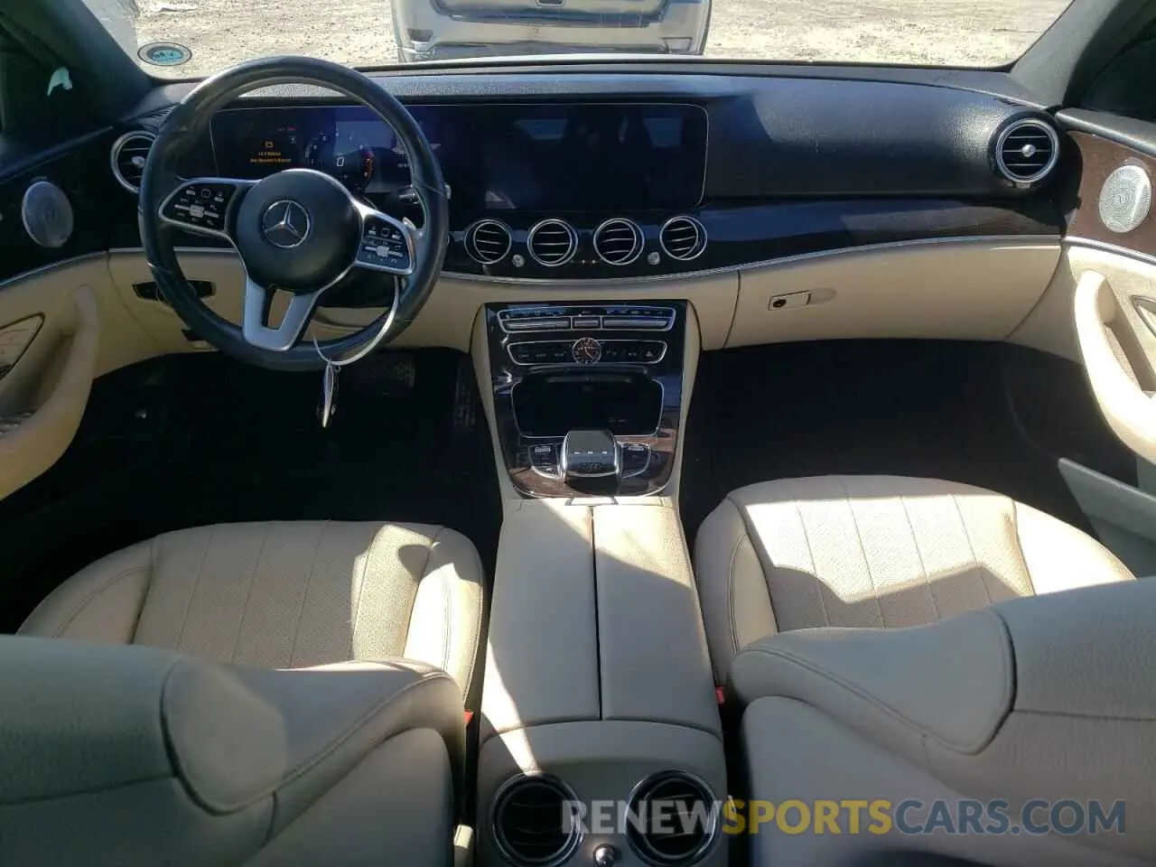 8 fotografías del automóvil dañado W1KZF8DB5LA766214 MERCEDES-BENZ E-CLASS 2020