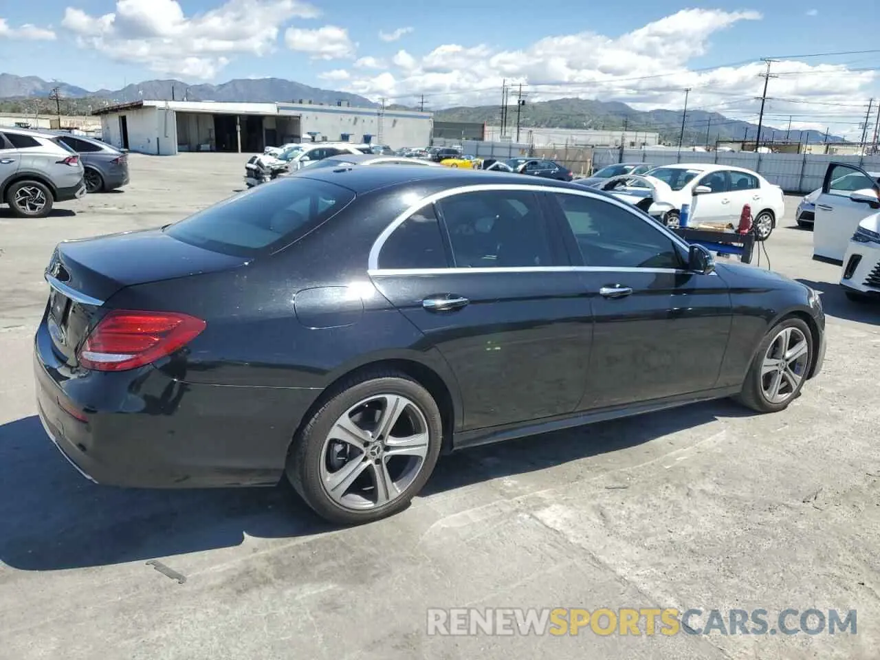 3 fotografías del automóvil dañado W1KZF8DBXLA848262 MERCEDES-BENZ E-CLASS 2020