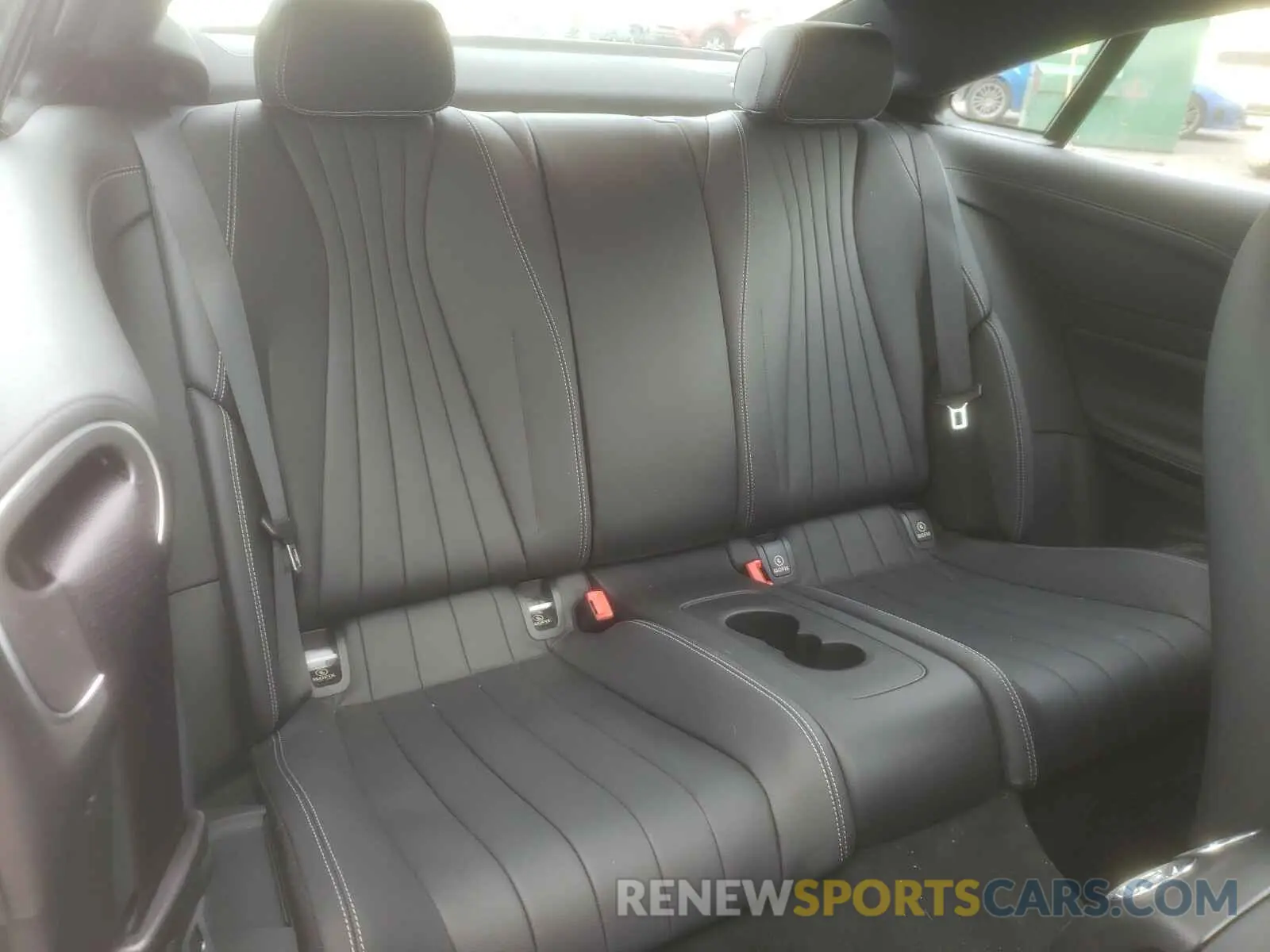 6 fotografías del automóvil dañado WDD1J6JB4LF126275 MERCEDES-BENZ E CLASS 2020