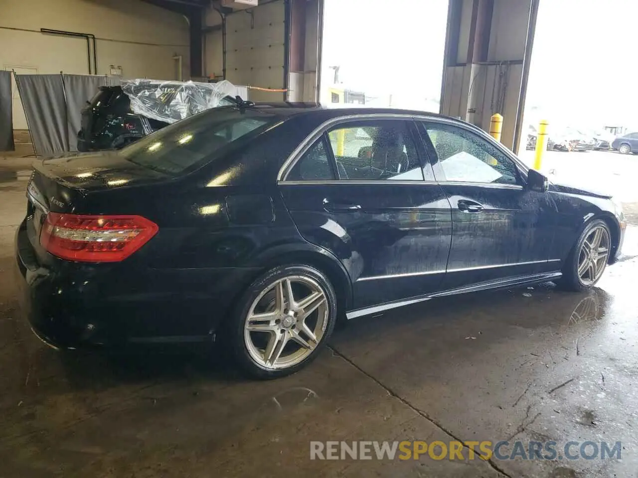 3 fotografías del automóvil dañado WDDHF8JBXDA770342 MERCEDES-BENZ E-CLASS 2020