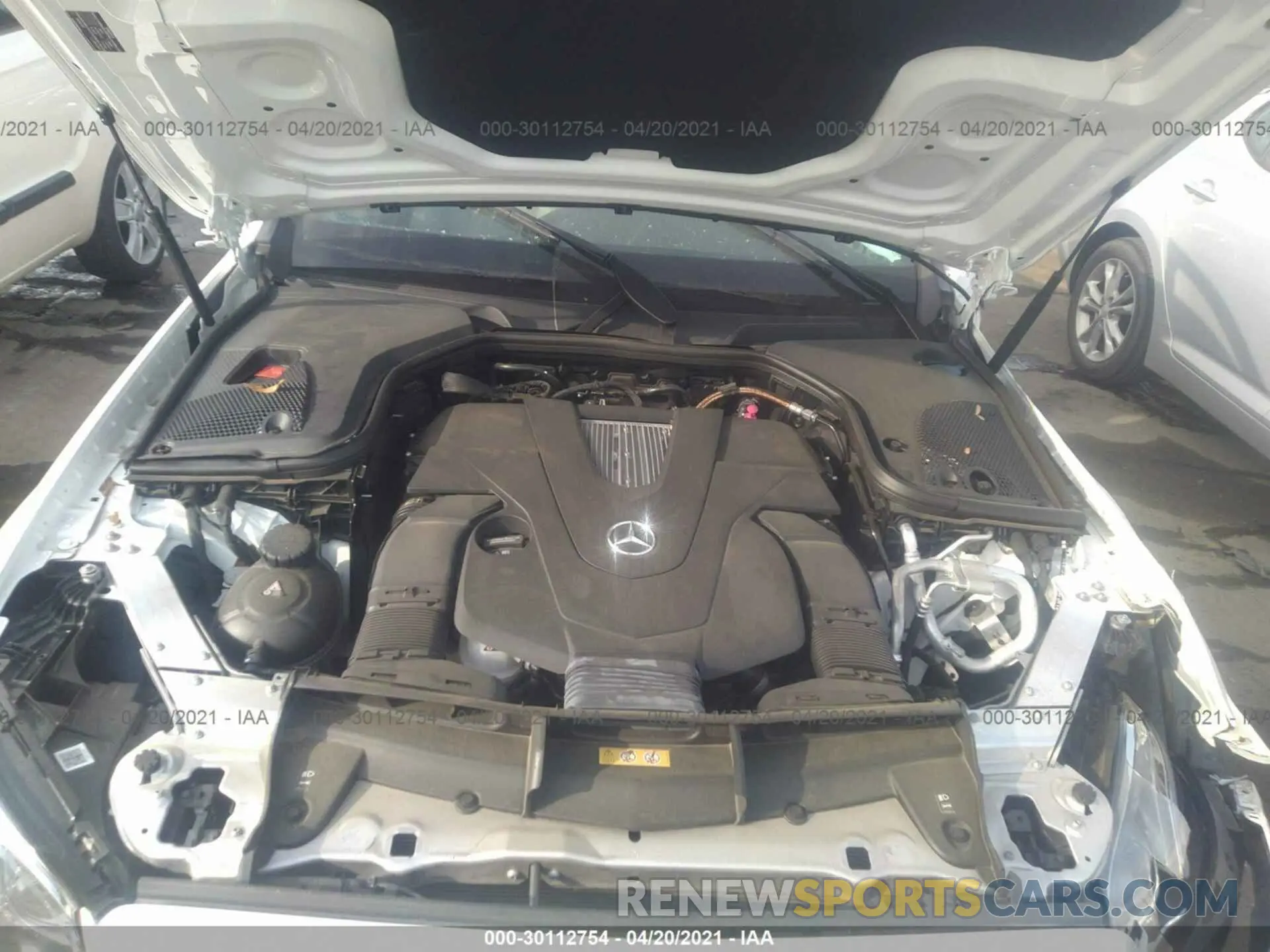 10 fotografías del automóvil dañado WDDZF6JB9LA716487 MERCEDES-BENZ E-CLASS 2020