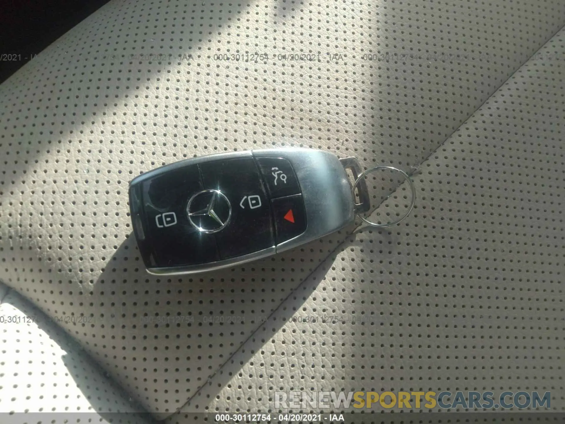 11 fotografías del automóvil dañado WDDZF6JB9LA716487 MERCEDES-BENZ E-CLASS 2020