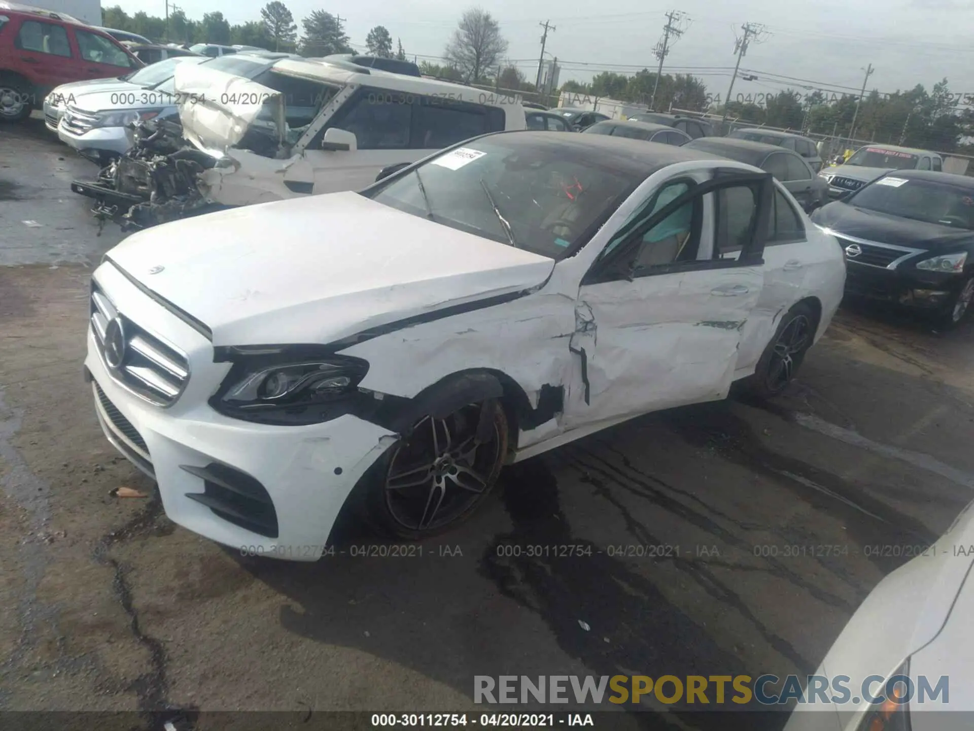 2 fotografías del automóvil dañado WDDZF6JB9LA716487 MERCEDES-BENZ E-CLASS 2020