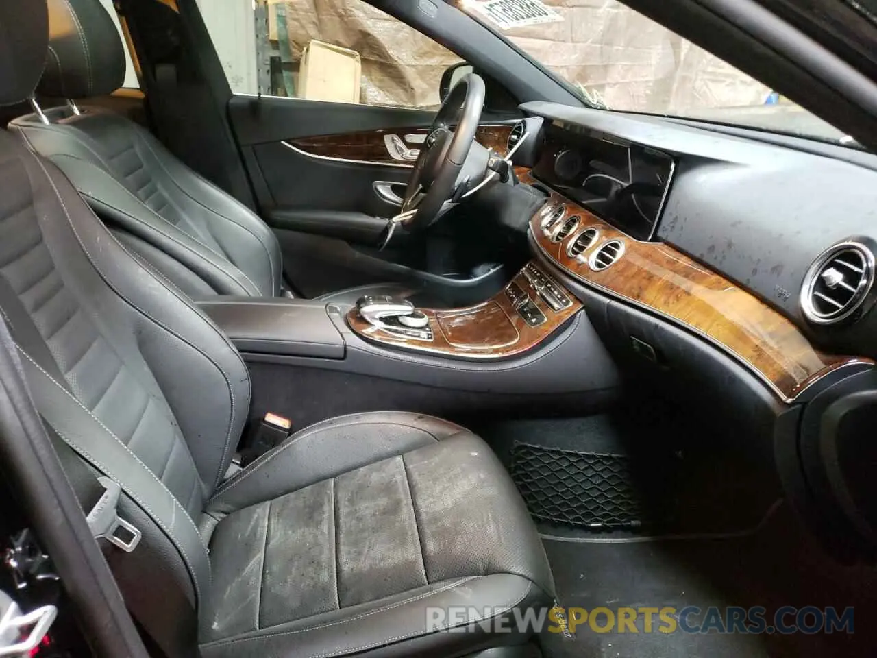 5 fotografías del automóvil dañado WDDZF6JB9LA732933 MERCEDES-BENZ E-CLASS 2020