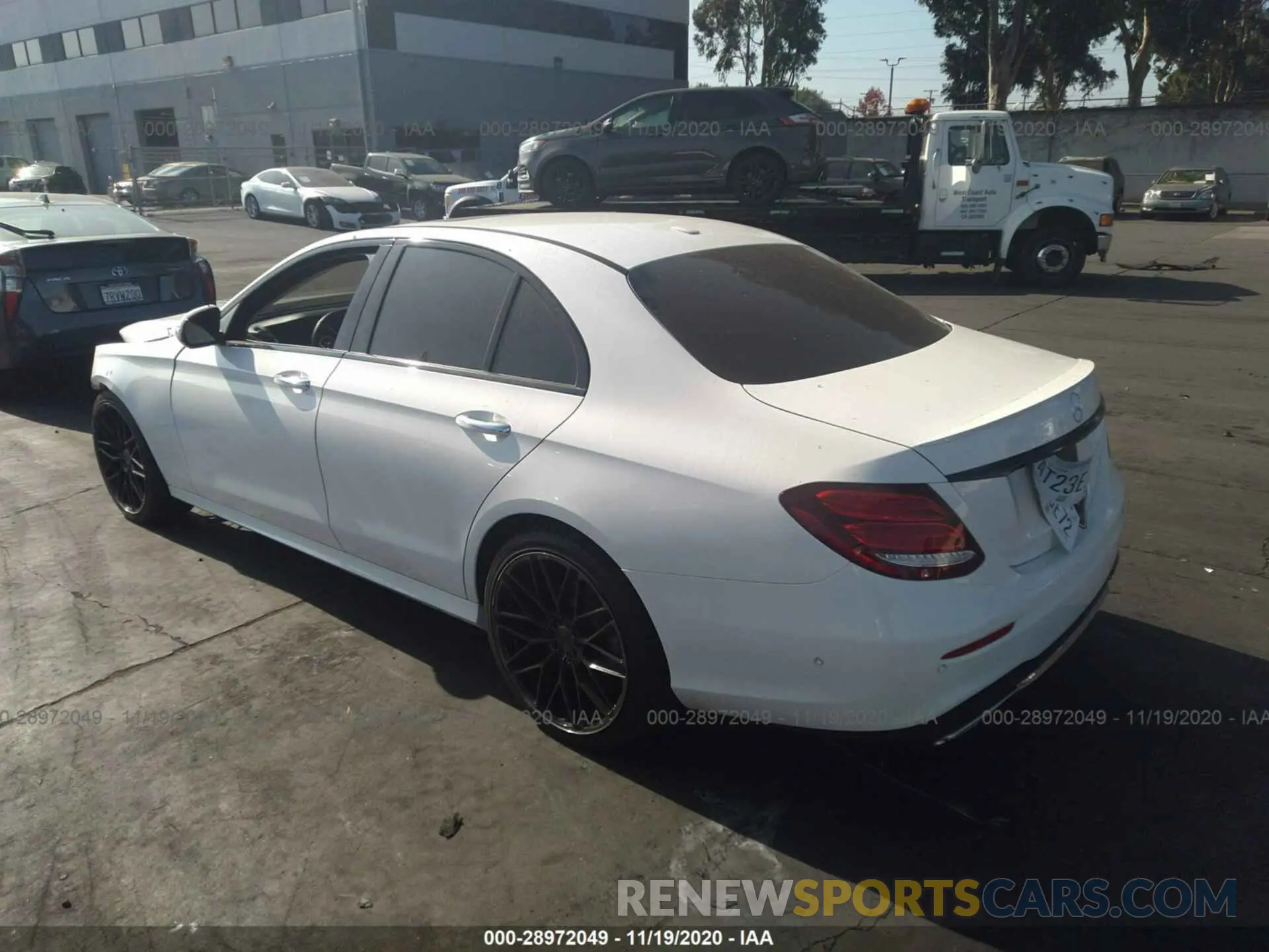 3 fotografías del automóvil dañado WDDZF8DB4LA751896 MERCEDES-BENZ E-CLASS 2020