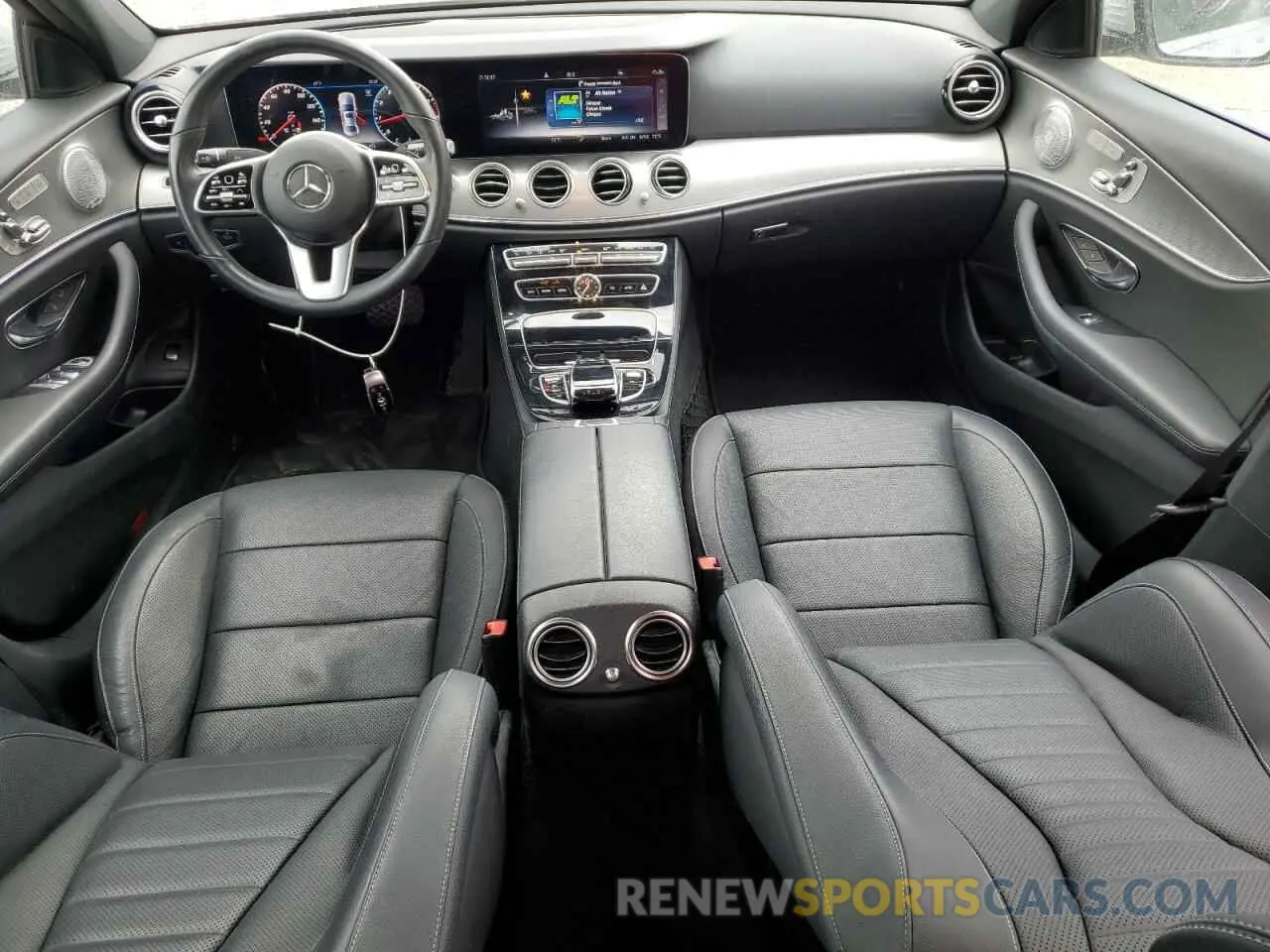 8 fotografías del automóvil dañado WDDZF8EB0LA702953 MERCEDES-BENZ E-CLASS 2020