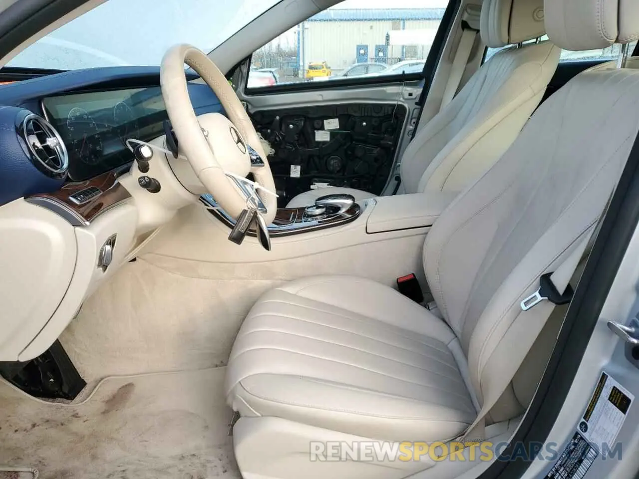 7 fotografías del automóvil dañado WDDZF8EB7LA708281 MERCEDES-BENZ E-CLASS 2020