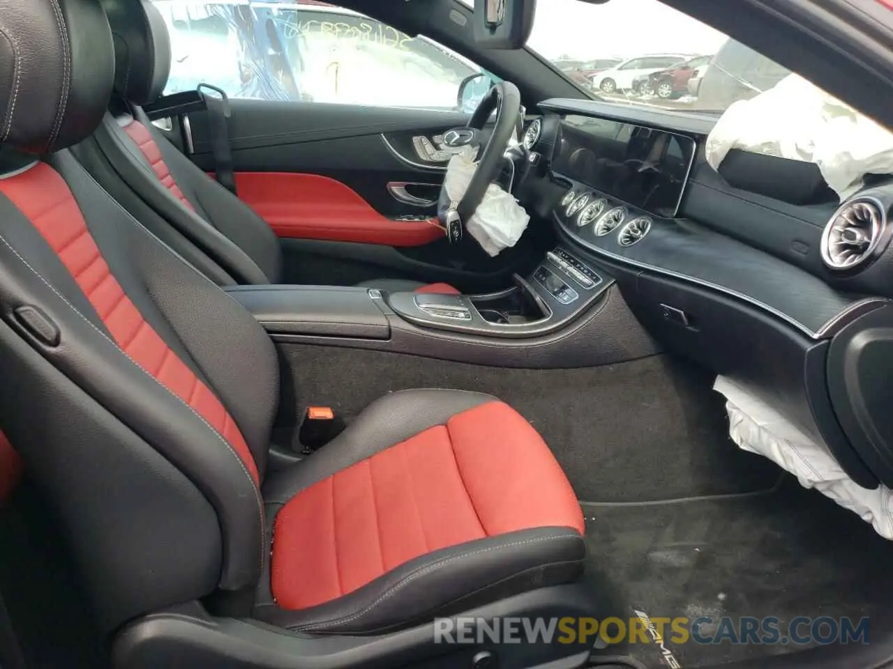 5 fotografías del automóvil dañado W1K1J5KB3MF171783 MERCEDES-BENZ E-CLASS 2021