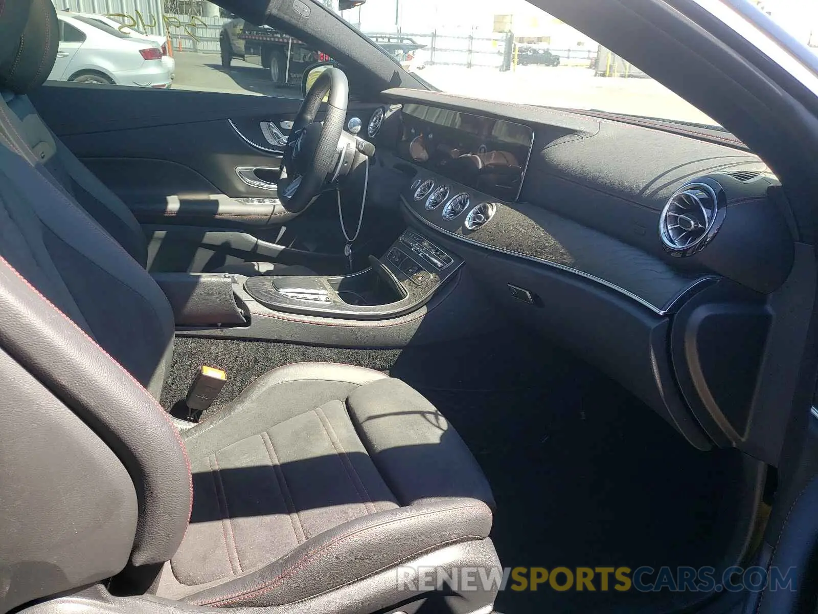 5 fotografías del automóvil dañado W1K1J6BB1MF150694 MERCEDES-BENZ E CLASS 2021