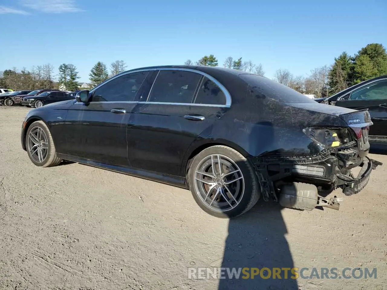 2 fotografías del automóvil dañado W1KZF6BB6MA936959 MERCEDES-BENZ E-CLASS 2021