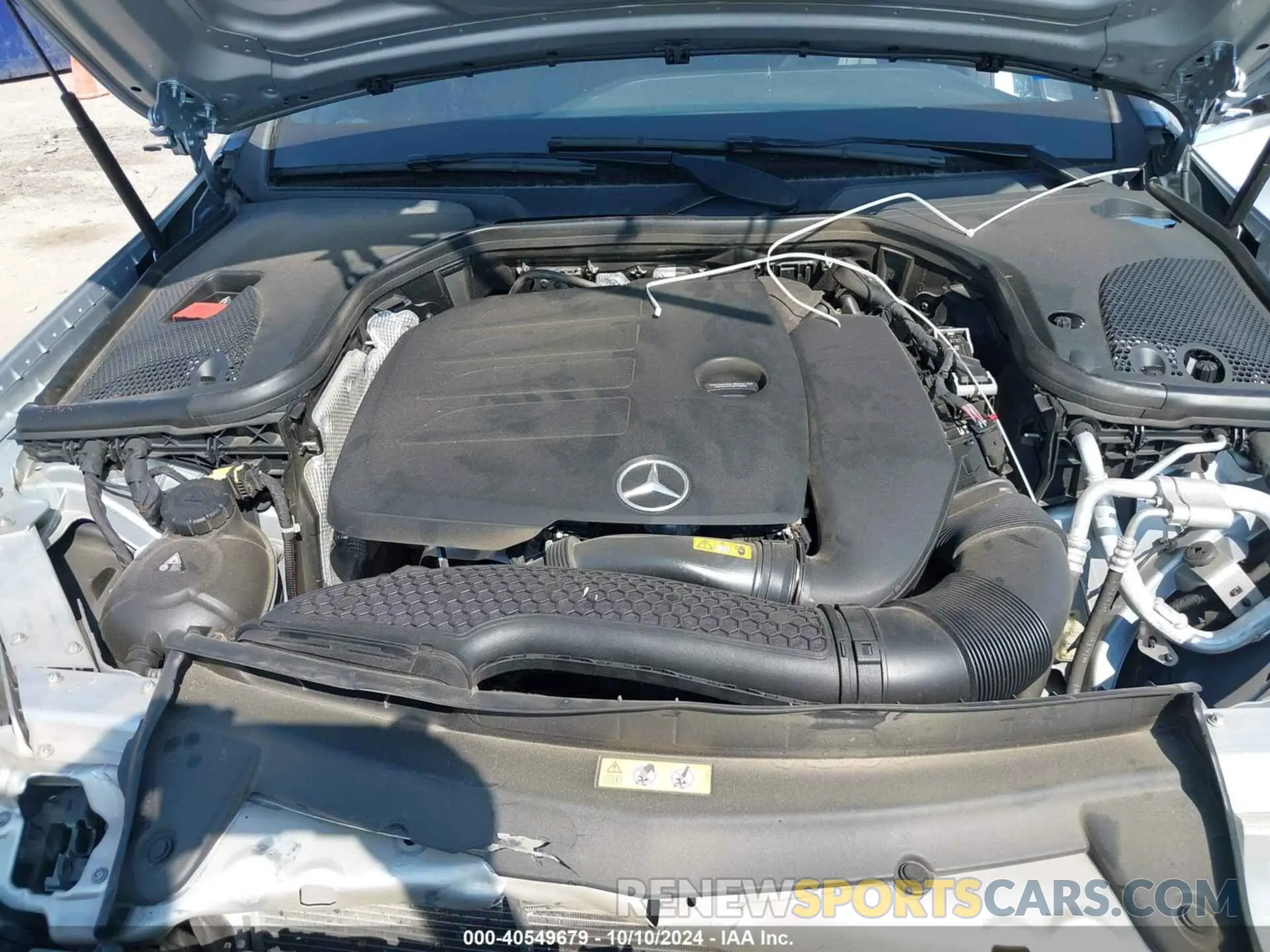 10 fotografías del automóvil dañado W1KZF8DB0MA947741 MERCEDES-BENZ E-CLASS 2021
