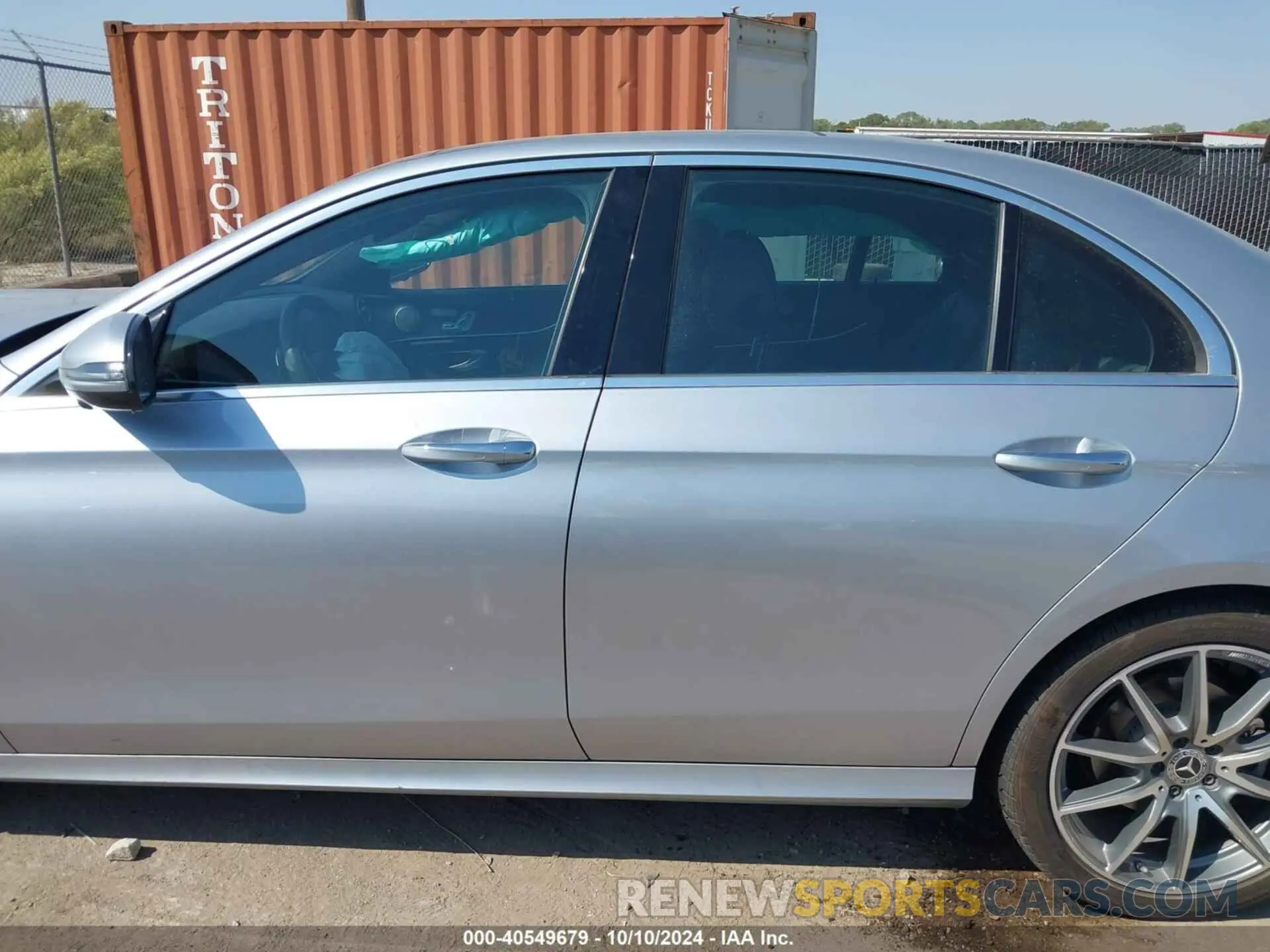 14 fotografías del automóvil dañado W1KZF8DB0MA947741 MERCEDES-BENZ E-CLASS 2021