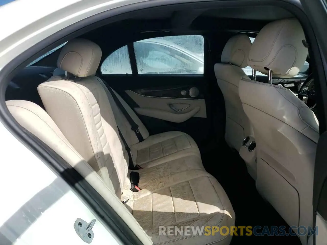 6 fotografías del automóvil dañado W1KZF8DB2MA963648 MERCEDES-BENZ E-CLASS 2021