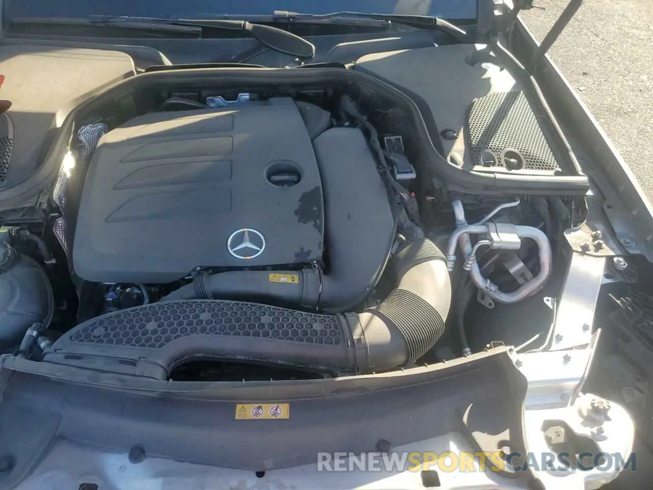 11 fotografías del automóvil dañado W1KZF8DB2MA964699 MERCEDES-BENZ E-CLASS 2021