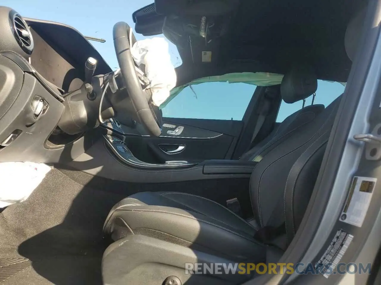 7 fotografías del automóvil dañado W1KZF8DB2MA964699 MERCEDES-BENZ E-CLASS 2021