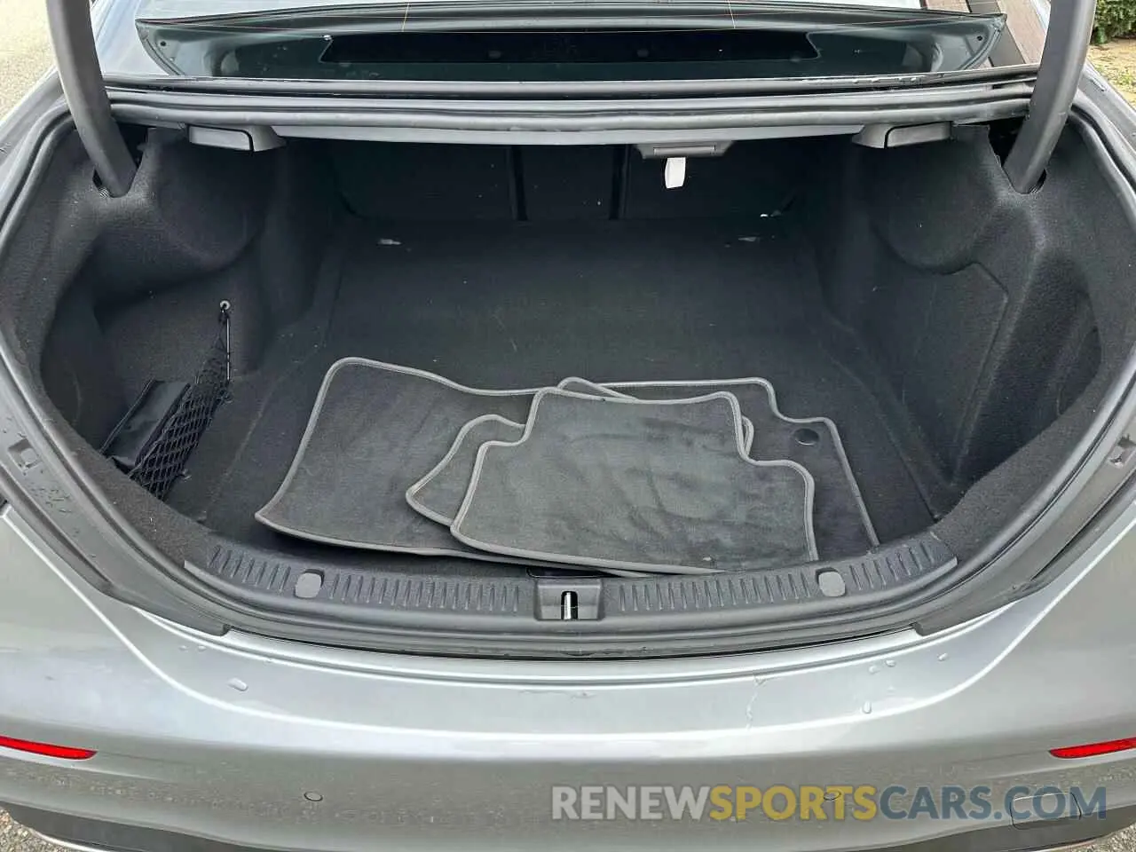 15 fotografías del automóvil dañado W1KZF8DB4MA920140 MERCEDES-BENZ E-CLASS 2021