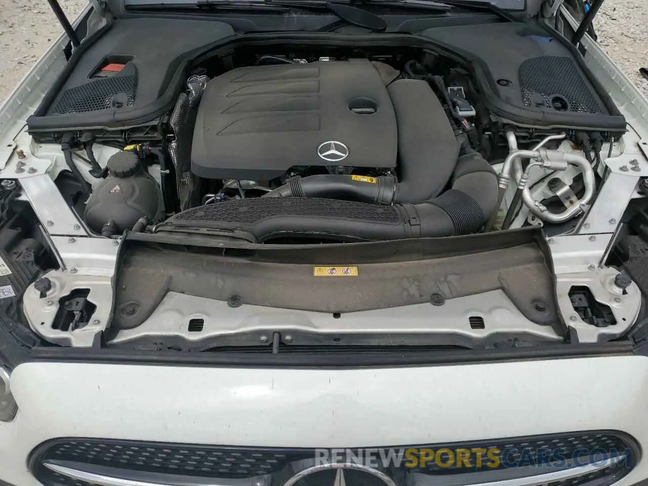 11 fotografías del automóvil dañado W1KZF8DB7MA877512 MERCEDES-BENZ E-CLASS 2021