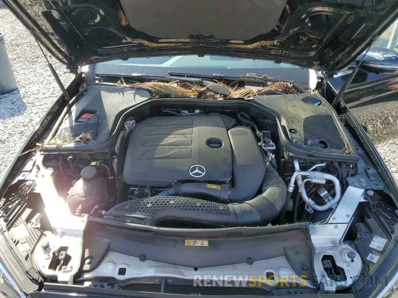 11 fotografías del automóvil dañado W1KZF8DB8MA919380 MERCEDES-BENZ E-CLASS 2021