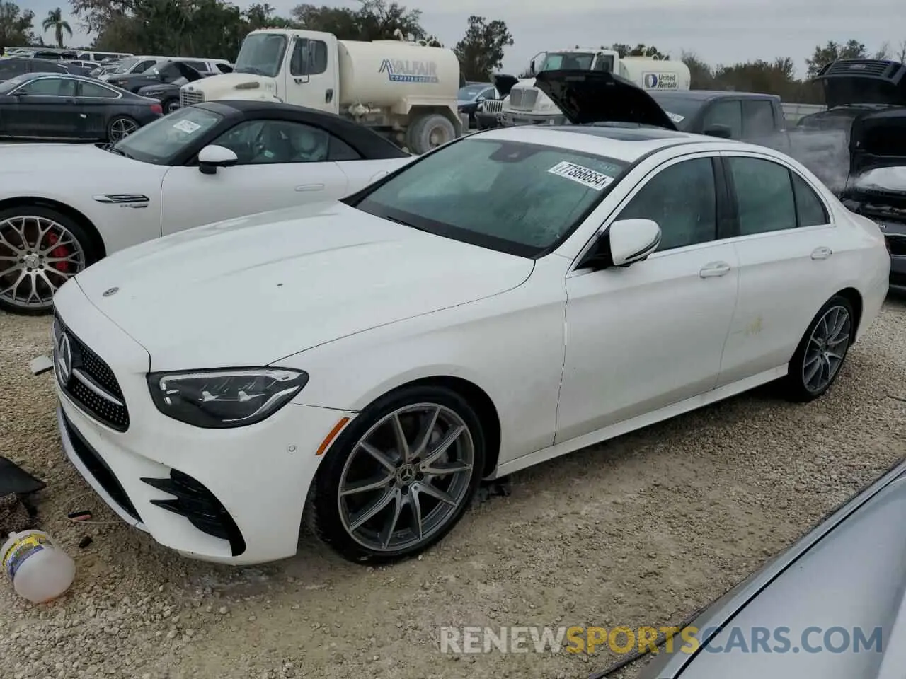 1 fotografías del automóvil dañado W1KZF8DB8MA928547 MERCEDES-BENZ E-CLASS 2021