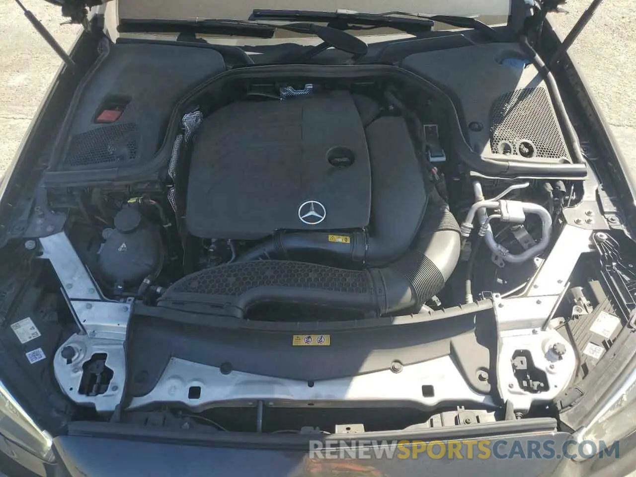11 fotografías del automóvil dañado W1KZF8DBXMA981444 MERCEDES-BENZ E-CLASS 2021