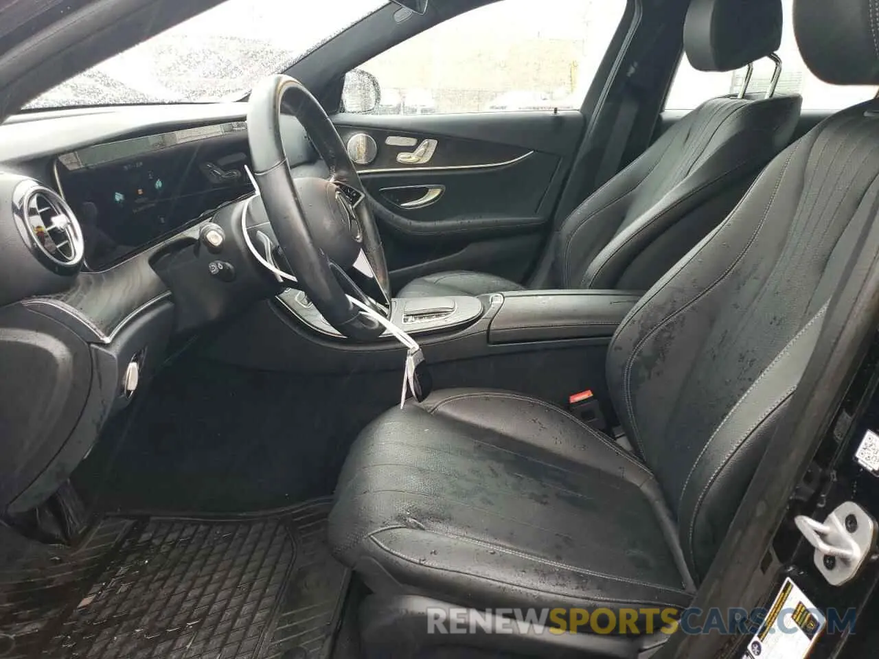 7 fotografías del automóvil dañado W1KZF8EB0MA956504 MERCEDES-BENZ E-CLASS 2021